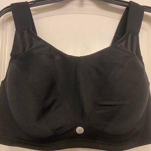 Livi Active Sports Bra